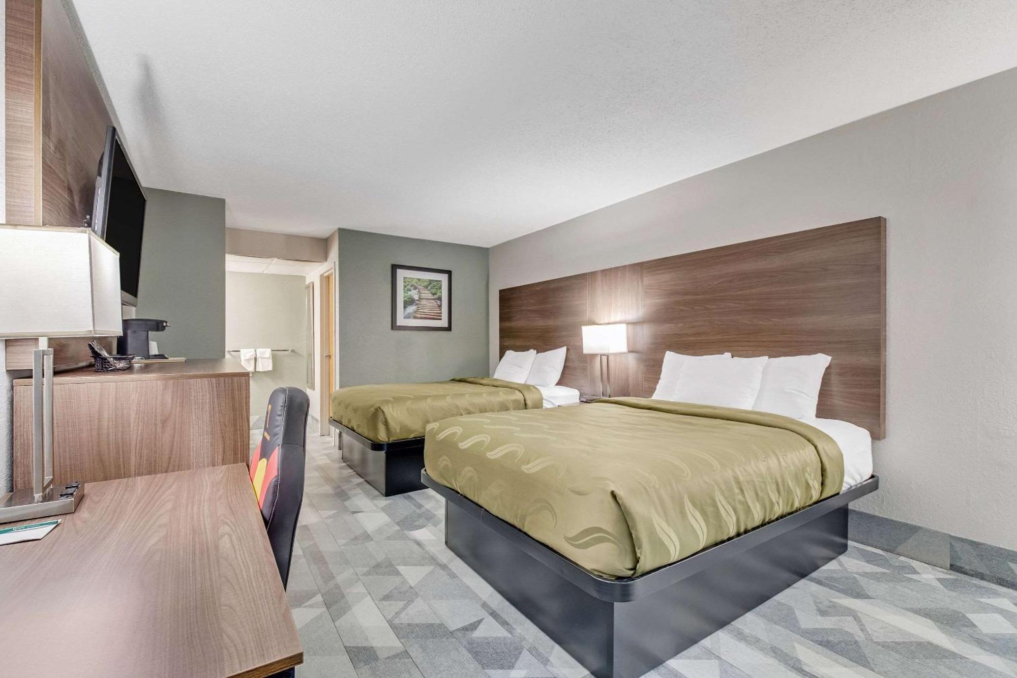 Quality Inn Dalton Eksteriør billede