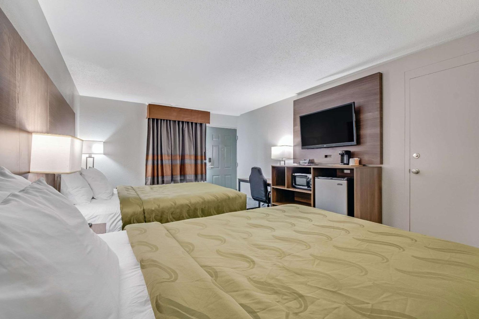Quality Inn Dalton Eksteriør billede