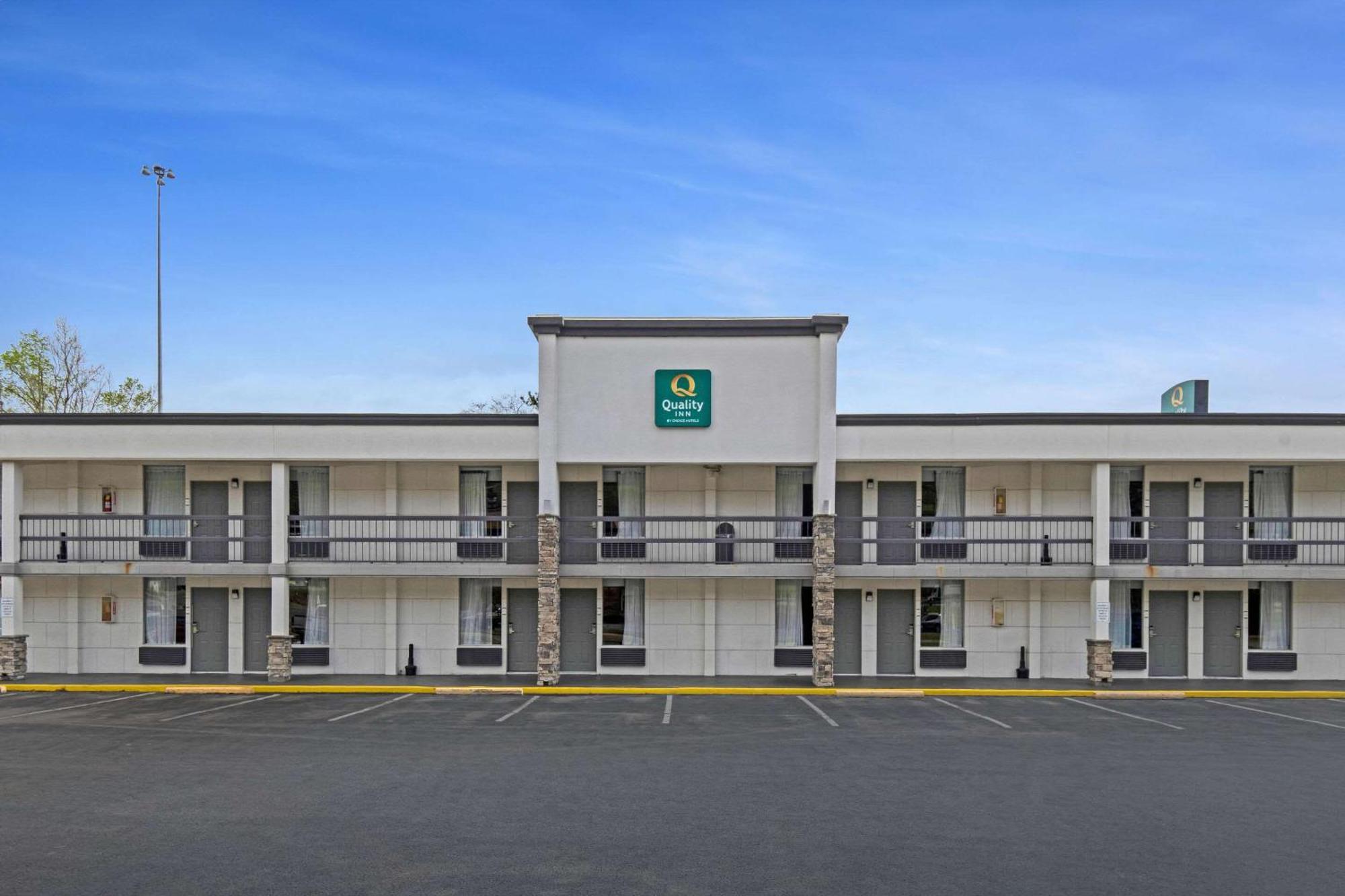 Quality Inn Dalton Eksteriør billede