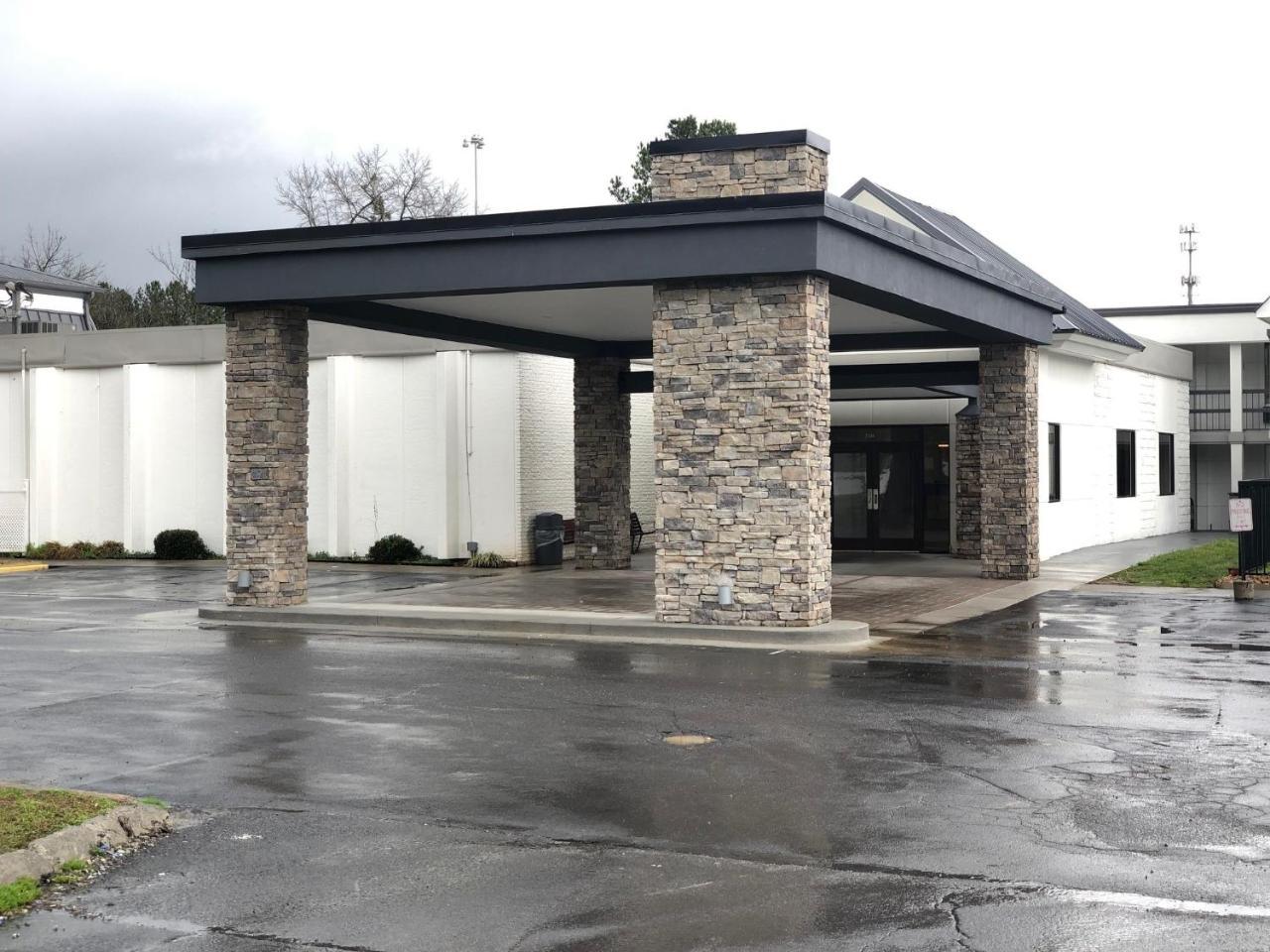 Quality Inn Dalton Eksteriør billede
